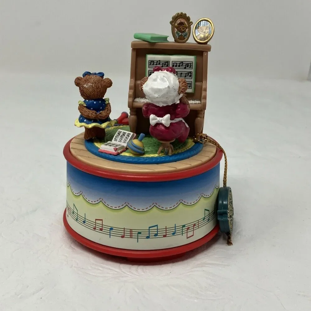 ENESCO Action Musical Music Box Piano Bear 
